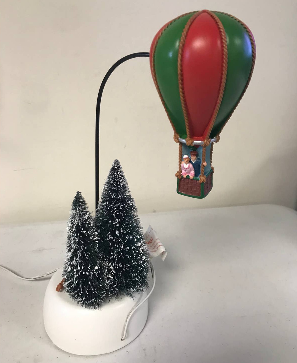 Department 56 Village Accessories Holiday Balloon Ride